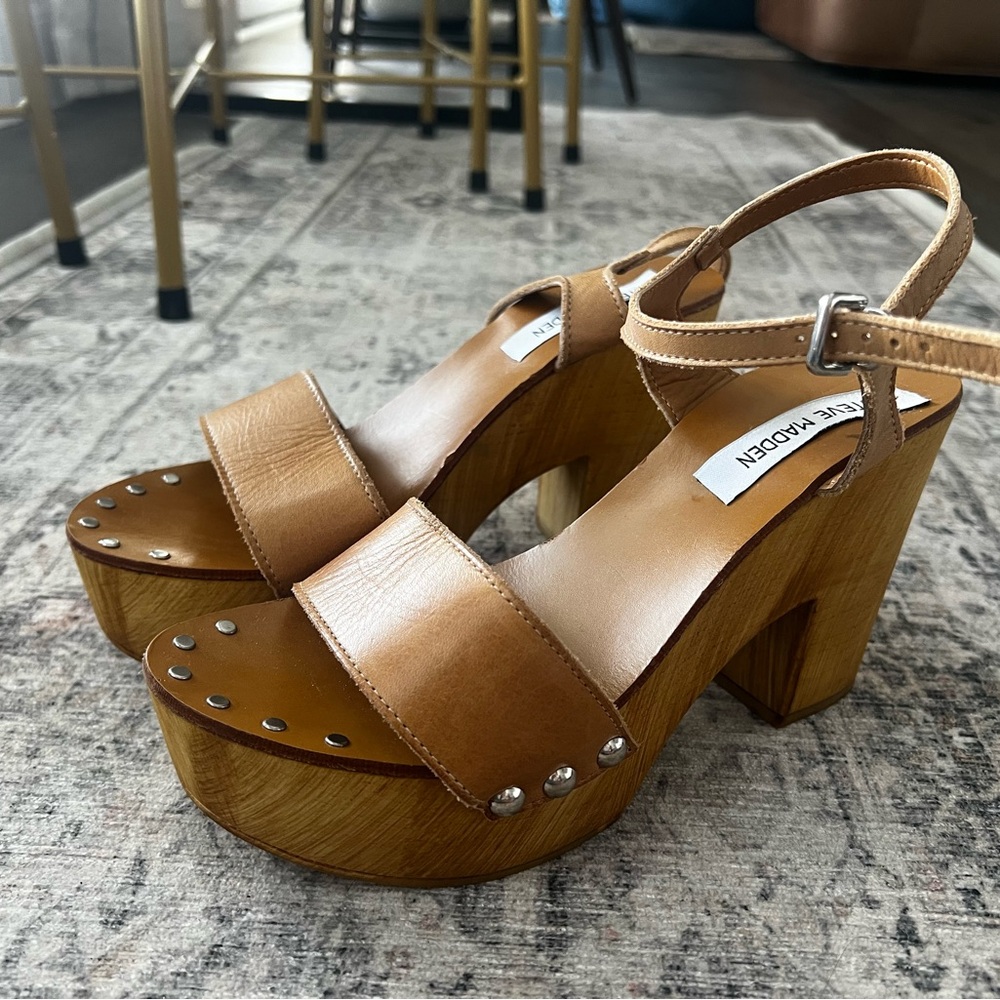 Steve Madden Tan Leather Platform Sandals with Wooden Block Heel